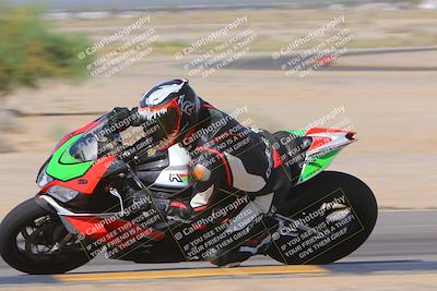 media/Sep-30-2023-SoCal Trackdays (Sat) [[636657bffb]]/Turn 9 Inside (1020am)/